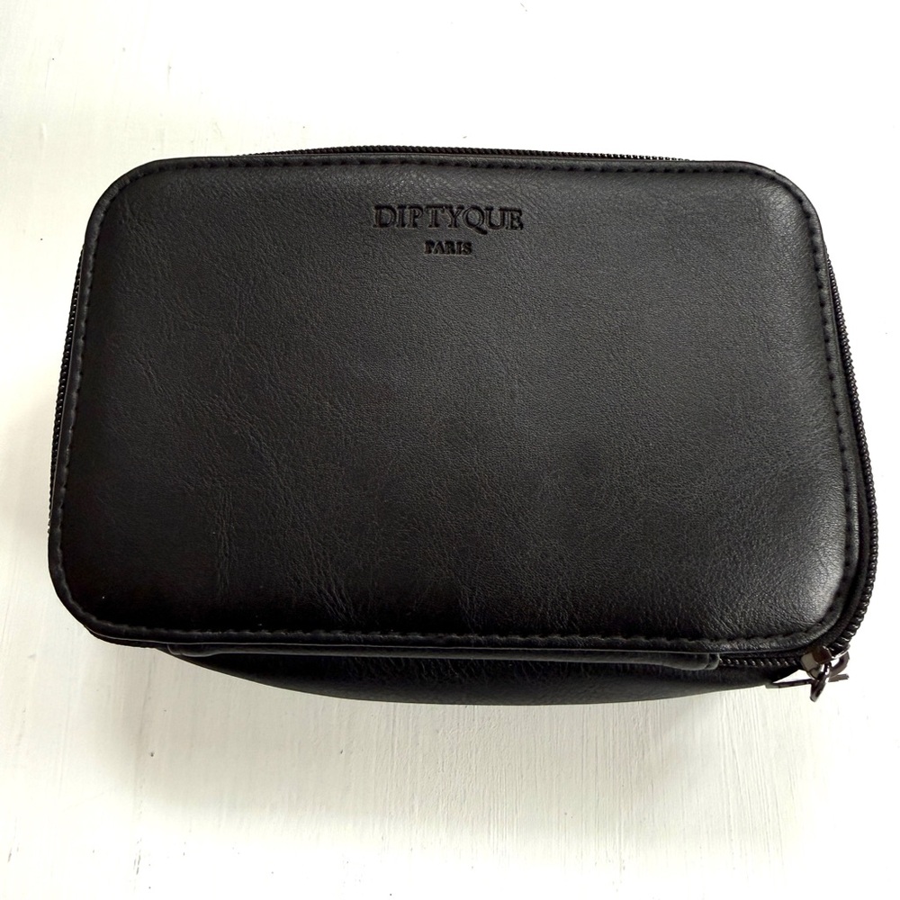 New Diptyque amenity kit travel bag for Qatar Airways